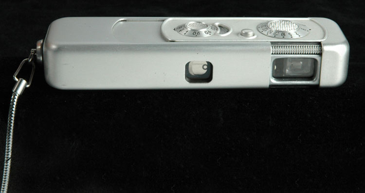 The famous Minox, 1936 – Design is fine. History is mine.