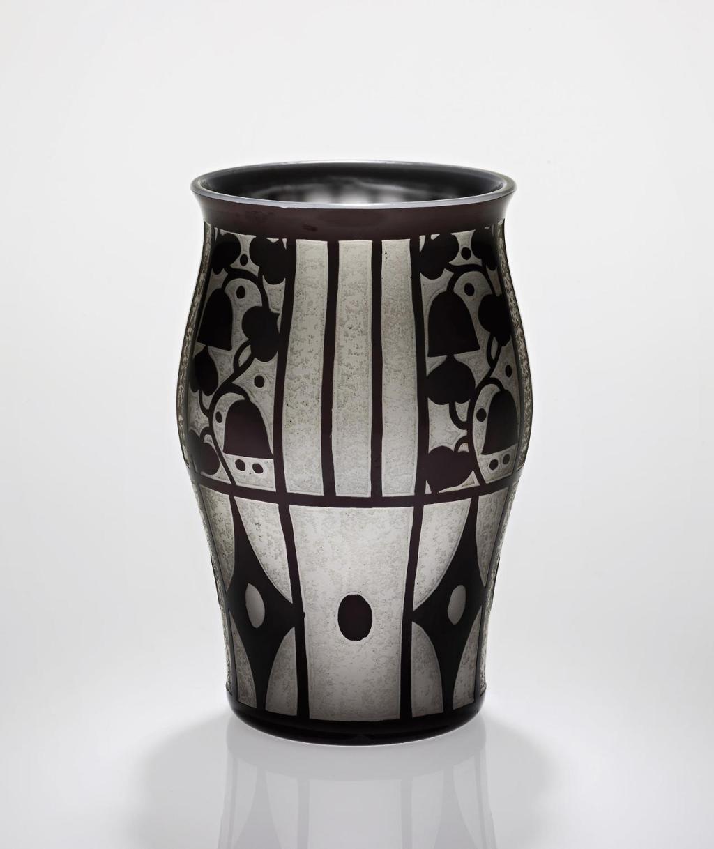 Vase by Josef&nbsp;Hoffmann