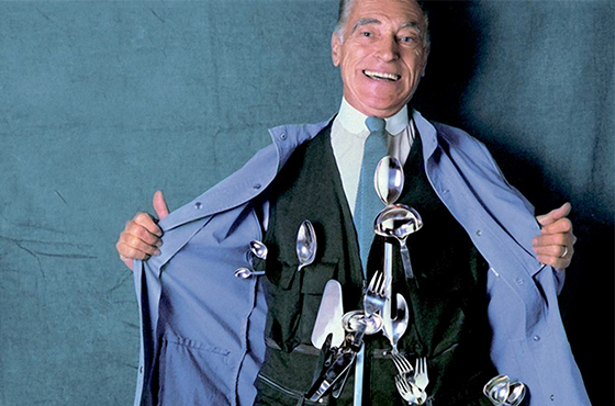 Black Market Achille