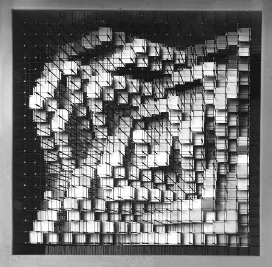 Mari’s structure, 1964